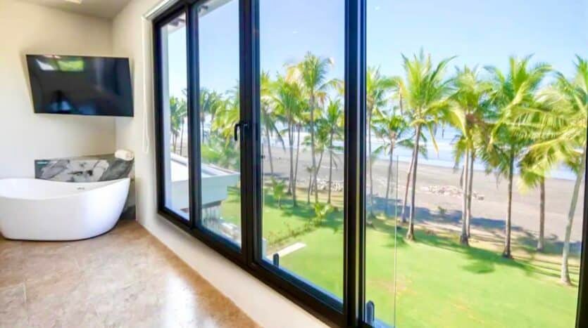 Hermosa 2 bedroom bath view
