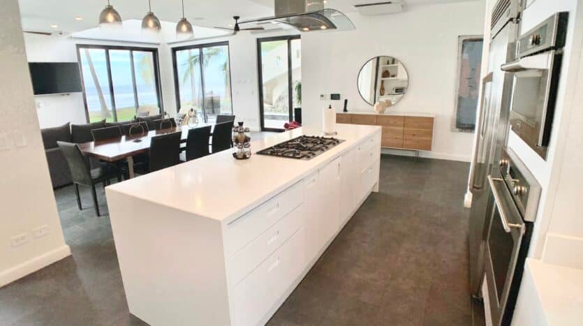Villa Magnifica 3,3,3